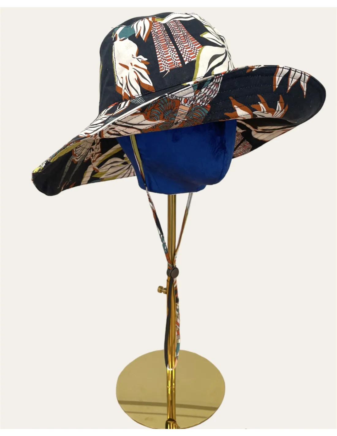 Cappello Rumi Su - Blossoming With Harmony