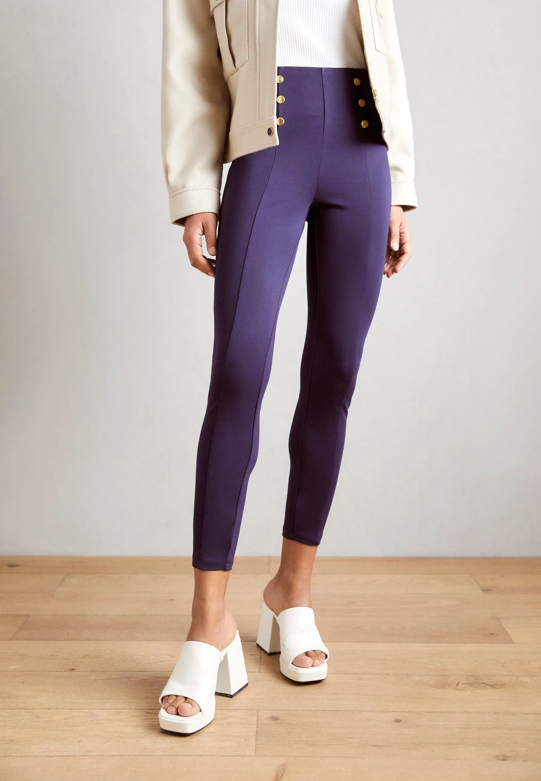 Punto leggings with button detail - Leggings