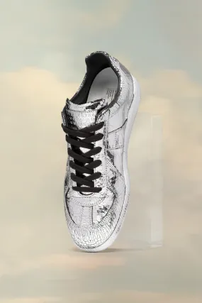 Replica Sneakers broken mirror